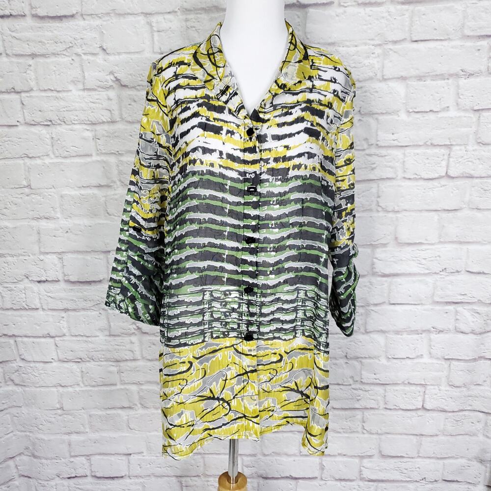 IC by Connie K Artsy Burnout Top Green Yellow Black Button Front 3/4 Sleeve Sz M